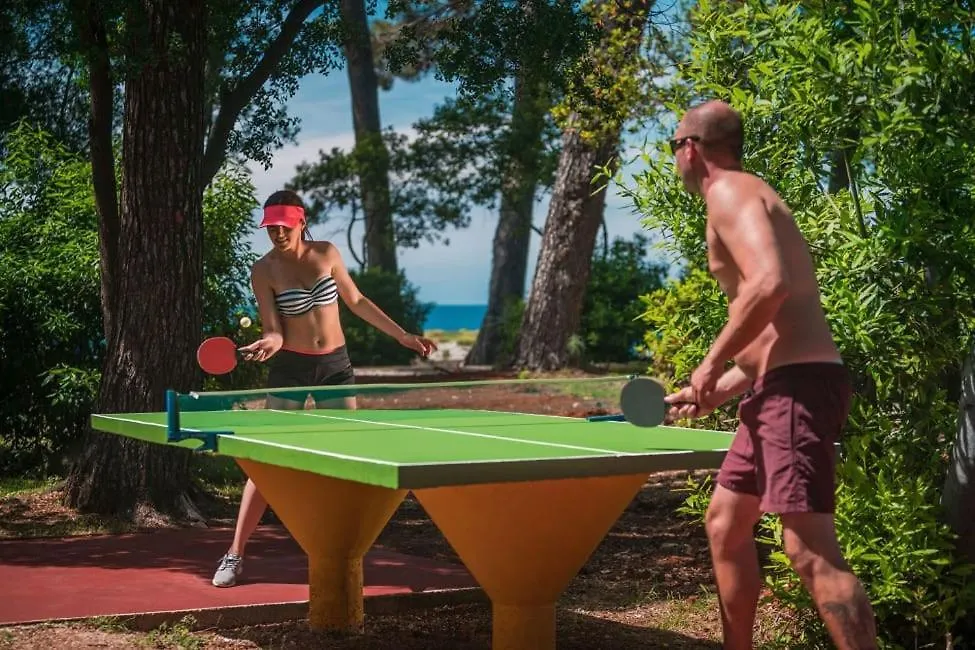 Eurocamp Mobilhomes At Brioni Sunny Campsite プーラ クロアチア