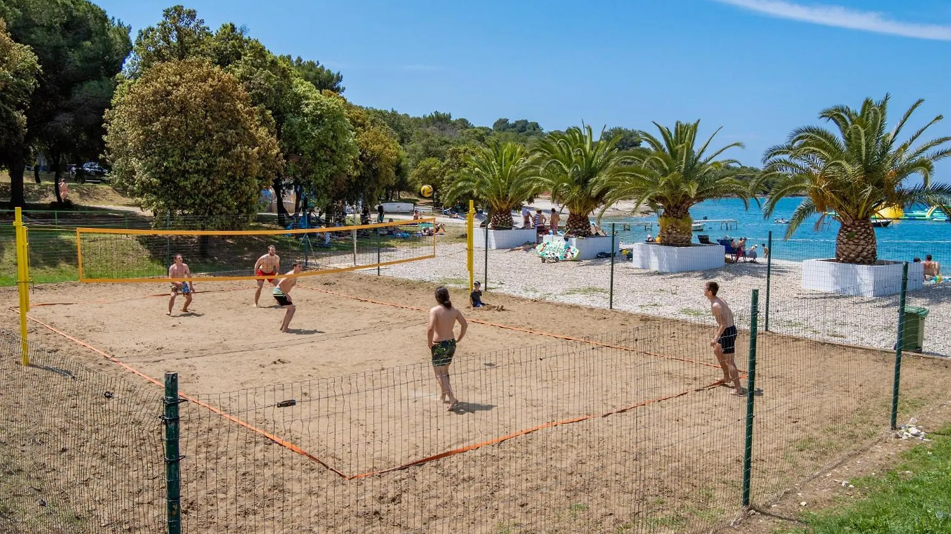 Eurocamp Mobilhomes At Brioni Sunny Campsite プーラ クロアチア