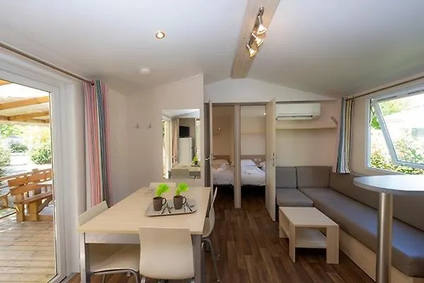 Eurocamp Mobilhomes At Brioni Sunny Campsite プーラ 0*,